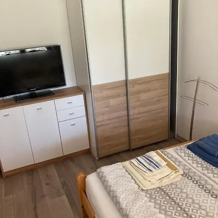 Balati Vendeghaz * Balatonmáriafürdő